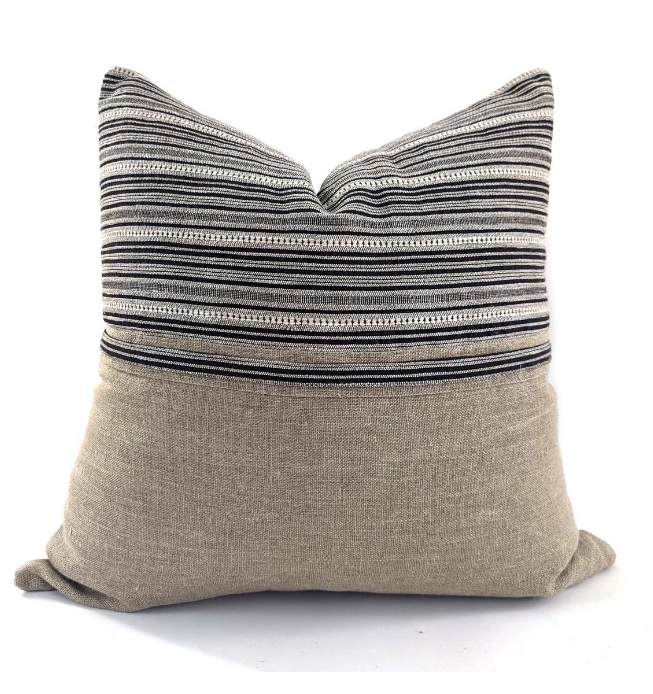 TRIBAL CUSHION - BLACK / LINEN